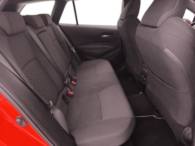 TOYOTA Corolla 1.8h Business Tech cvt