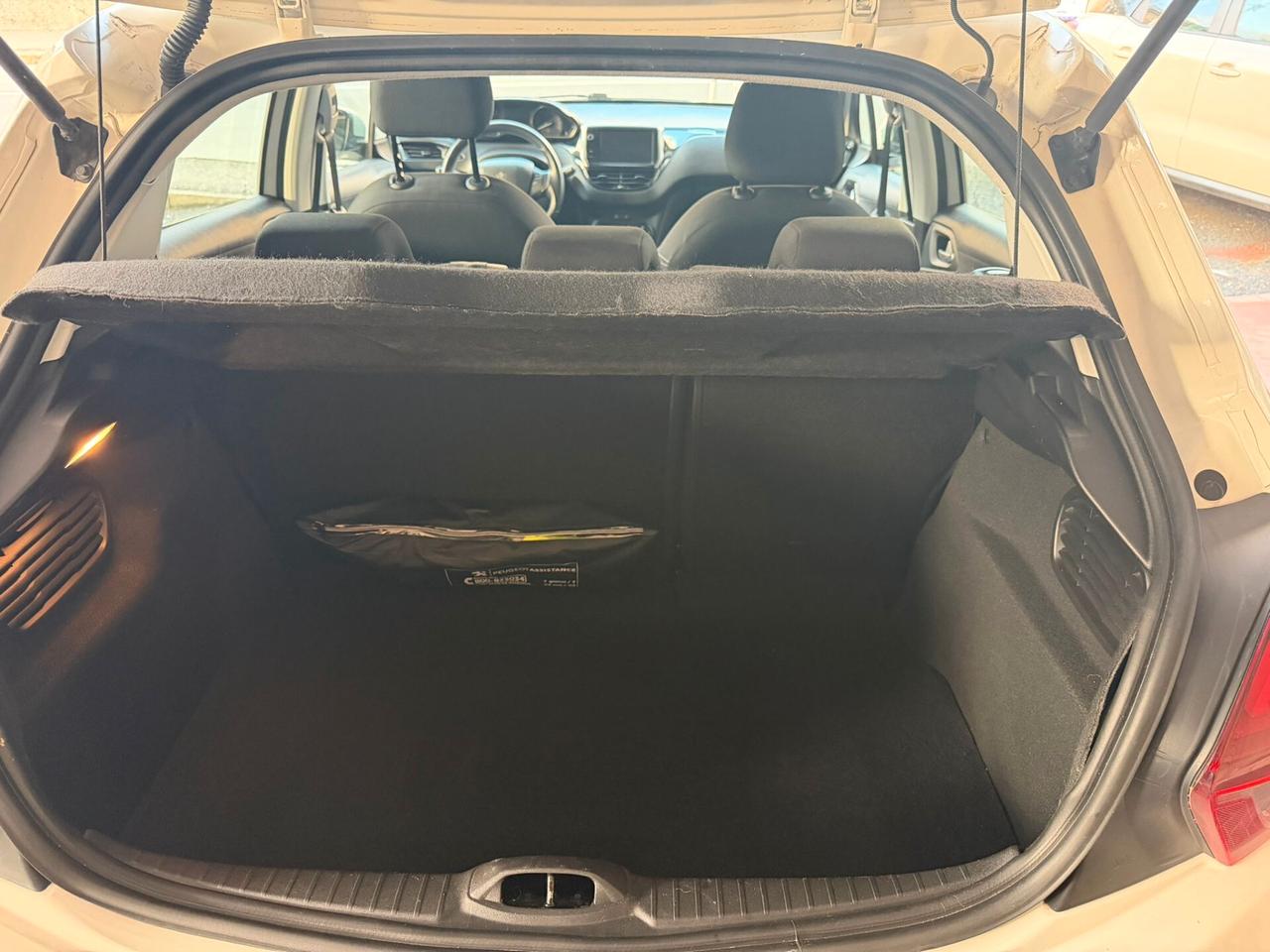 Peugeot 208 BlueHDi 75 5 porte Allure