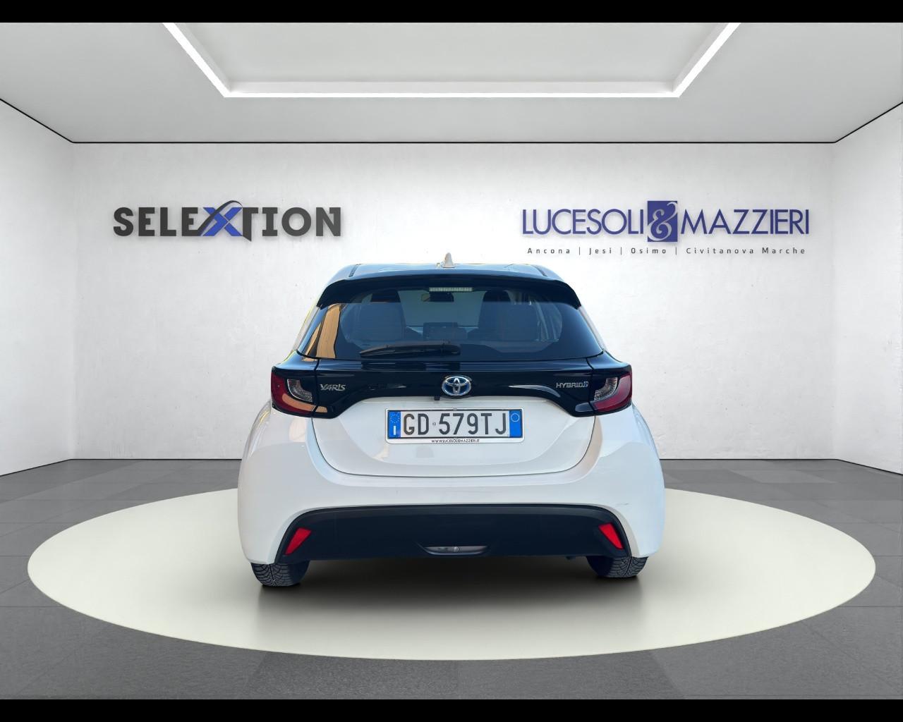 TOYOTA Yaris 4ª serie - Yaris 1.5 Hybrid 5 porte Business