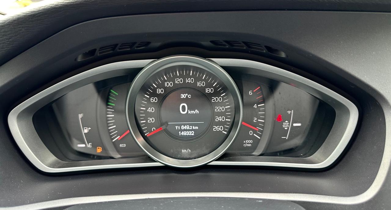 Volvo V40 2.0d 120Cv D2 Kinetic - Uniproprietario