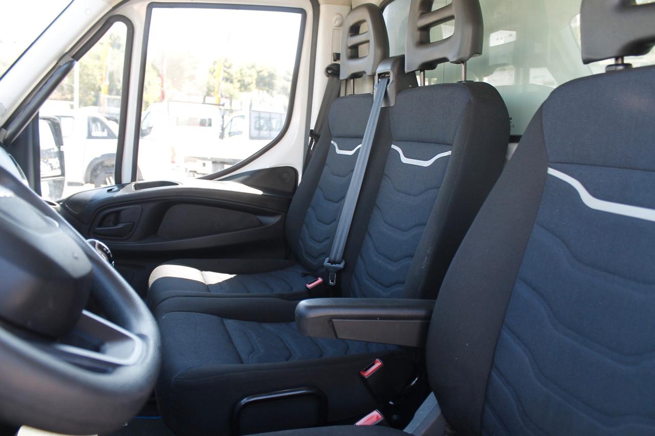 Iveco daily 35-140 cassa box