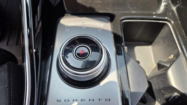 KIA Sorento 1.6 T-GDi HEV AT6 4WD Evolution PERMUTE TETTO