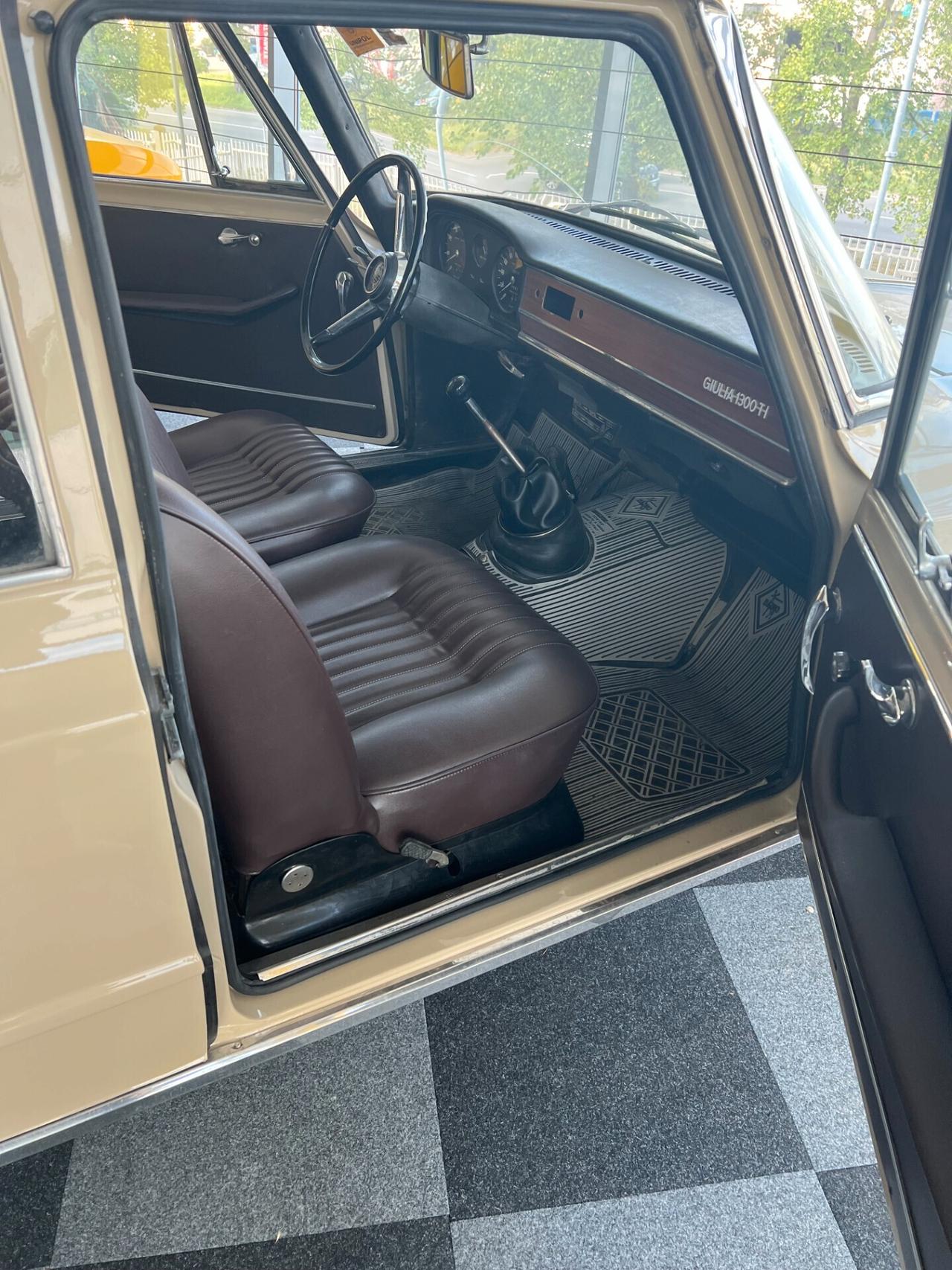 Alfa Romeo Giulia 1.3
