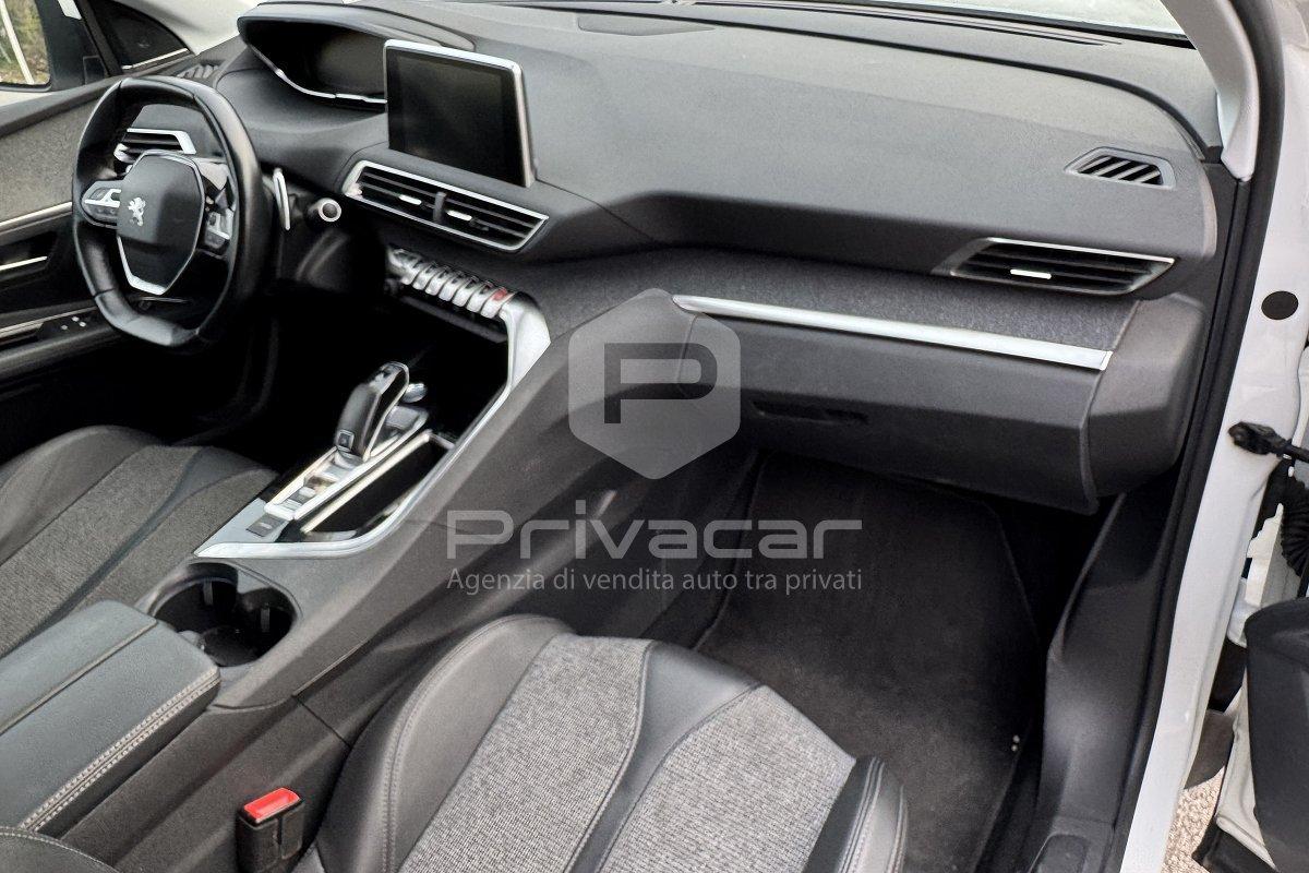 PEUGEOT 3008 BlueHDi 130 S&S EAT8 Allure