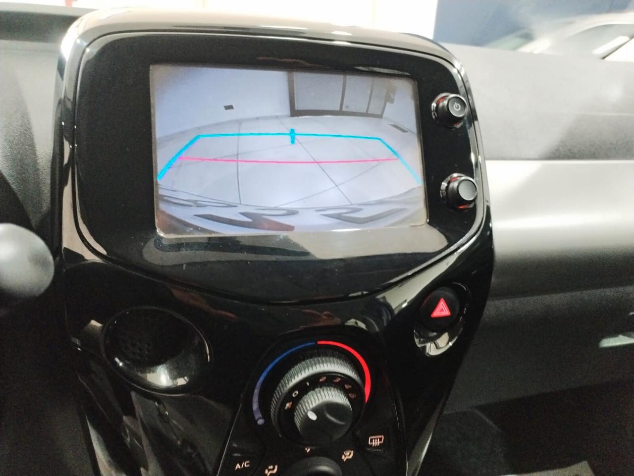 Peugeot 108 VTi 68 5 porte Allure