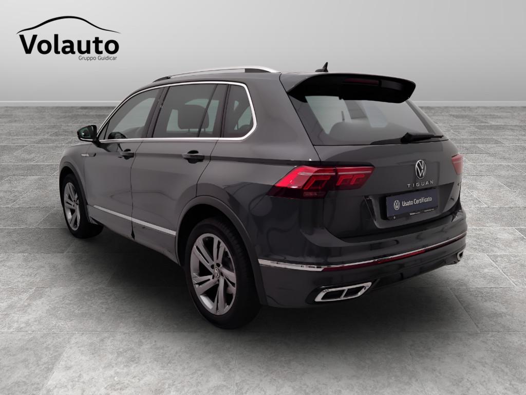 VOLKSWAGEN Tiguan II 2021 - Tiguan 2.0 tsi R-Line 4motion 190cv dsg