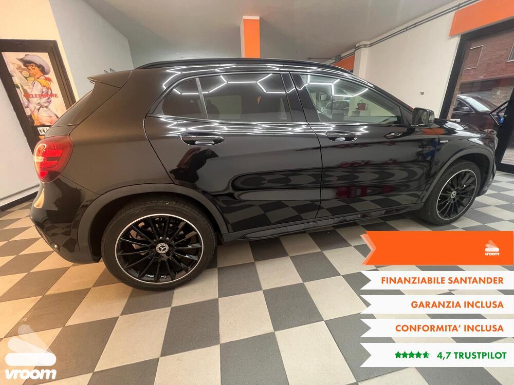 MERCEDES GLA 200 d Automatic 4Matic Premium