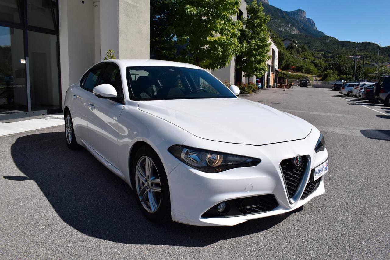 Alfa Romeo Giulia 2.2 Turbodiesel 150 CV