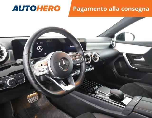 MERCEDES-BENZ A 180 d Automatic Premium