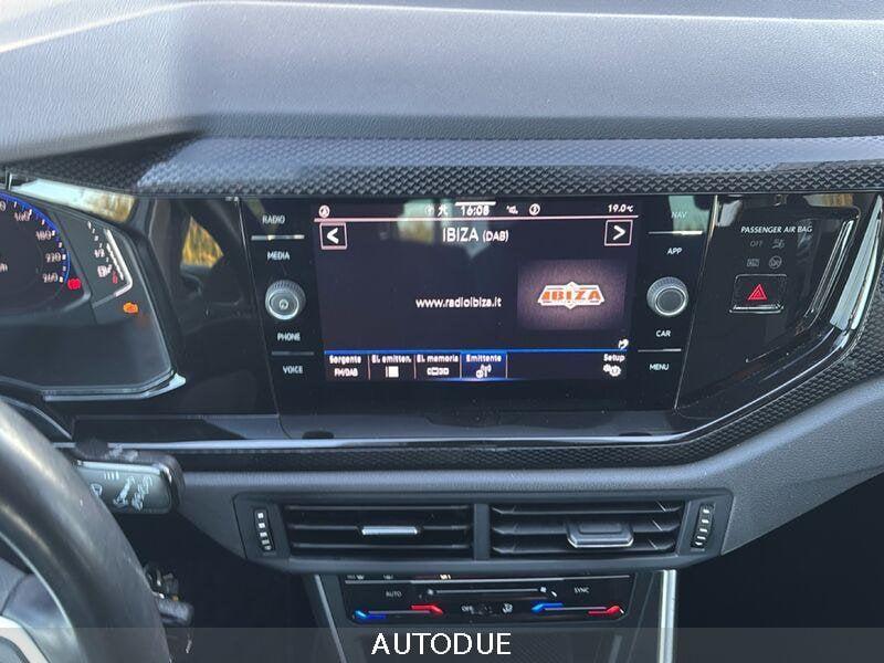 Volkswagen Polo VI 2022 1.0 tsi Life 95cv