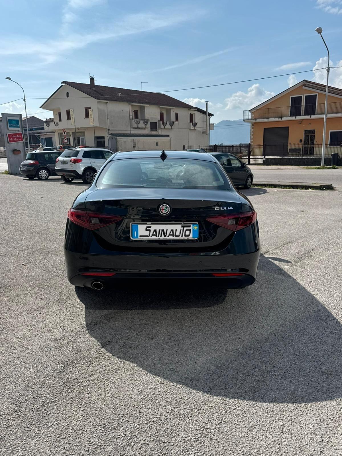 Alfa Romeo Giulia 2.2 Turbodiesel 160 CV Automatica Garanzia