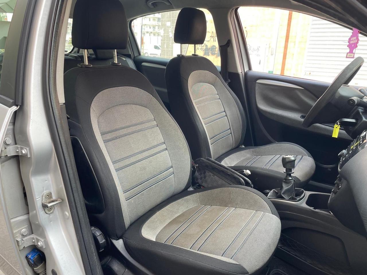 Fiat Punto Evo 1.4 benzina e gpl