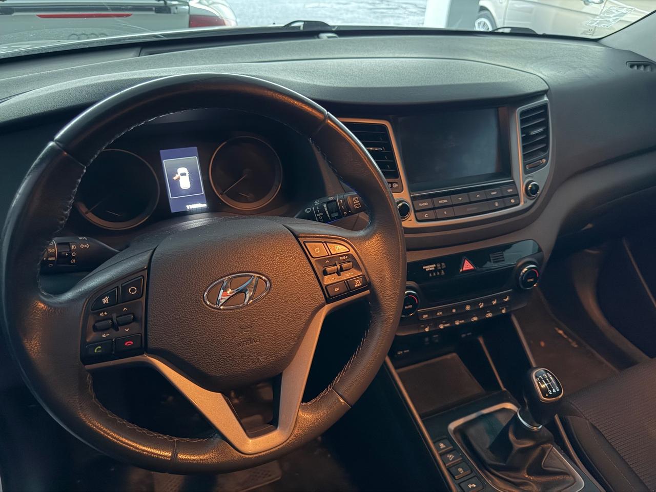 Hyundai Tucson 1.7 CRDi Comfort NAVI-TELECAMERA