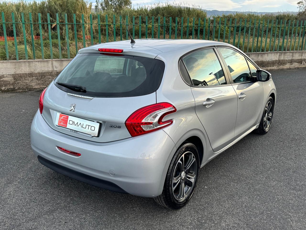 Peugeot 208 1.4 HDi 68 CV 5 porte Active