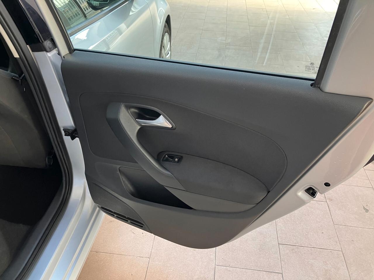 Volkswagen Polo 1.6 TDI 5 P Comfortline NEOPATENTATI