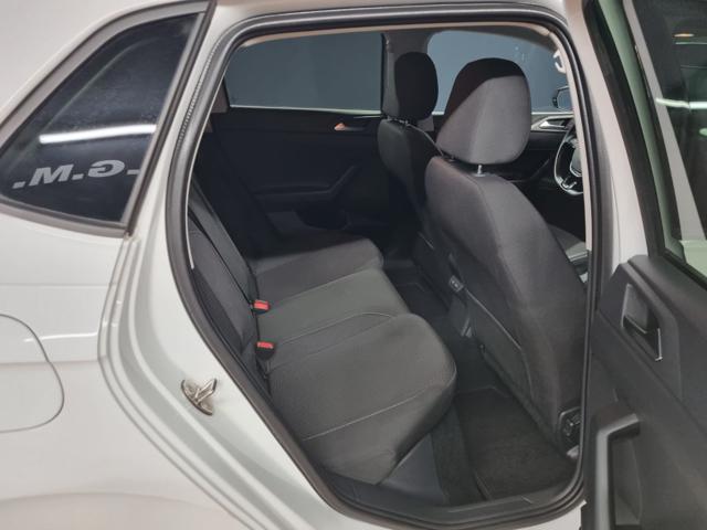 VOLKSWAGEN Polo 1.0 TSI DSG R-Line