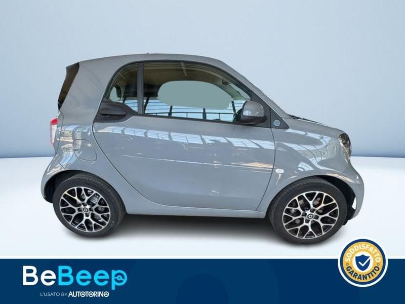 smart fortwo EQ RACINGREY 22KW