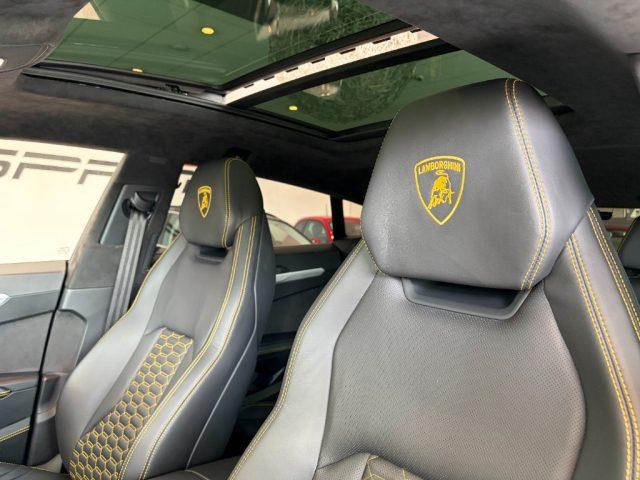 LAMBORGHINI Urus 4.0 650CV