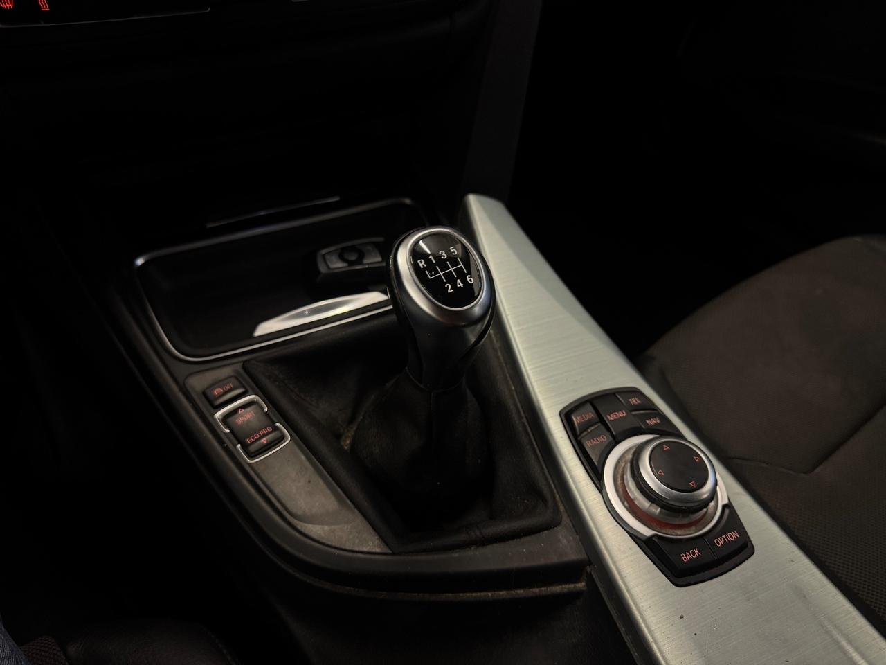 Bmw 320 320d xDrive Touring Modern