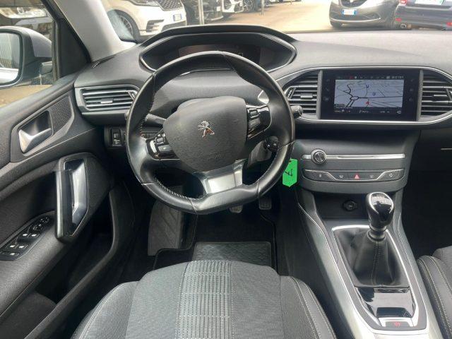 PEUGEOT 308 PureTech Turbo 130 S&S Allure