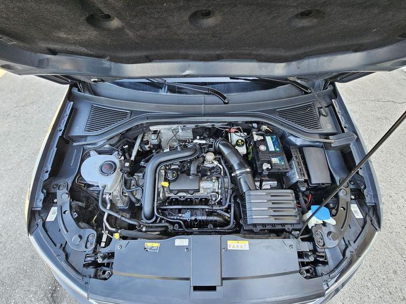 Volkswagen T-Roc 1.0 TSI Business - INCIDENTATA