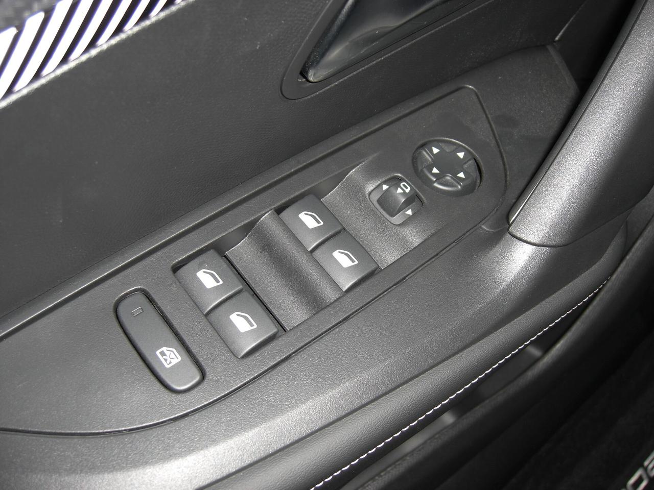 Peugeot 2008 PureTech 100 Cv Allure