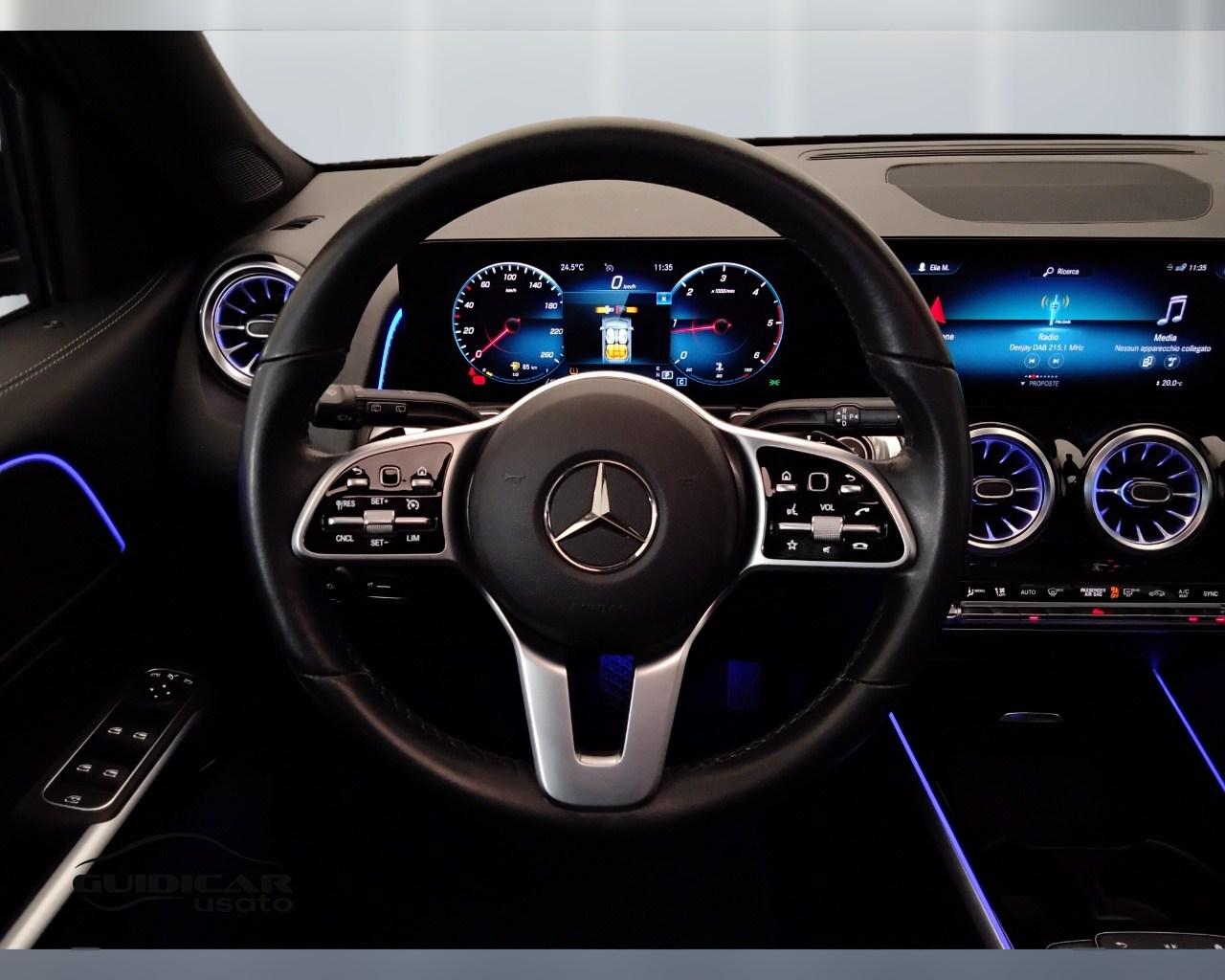 Mercedes-Benz GLB - X247 2019 - GLB 180 d Sport Plus auto