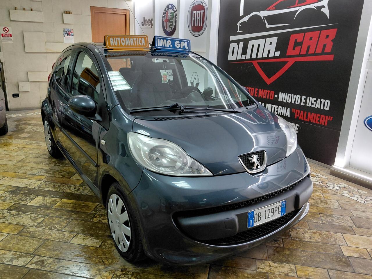 Peugeot 107 1.0 68CV 5p. Cambio automatico