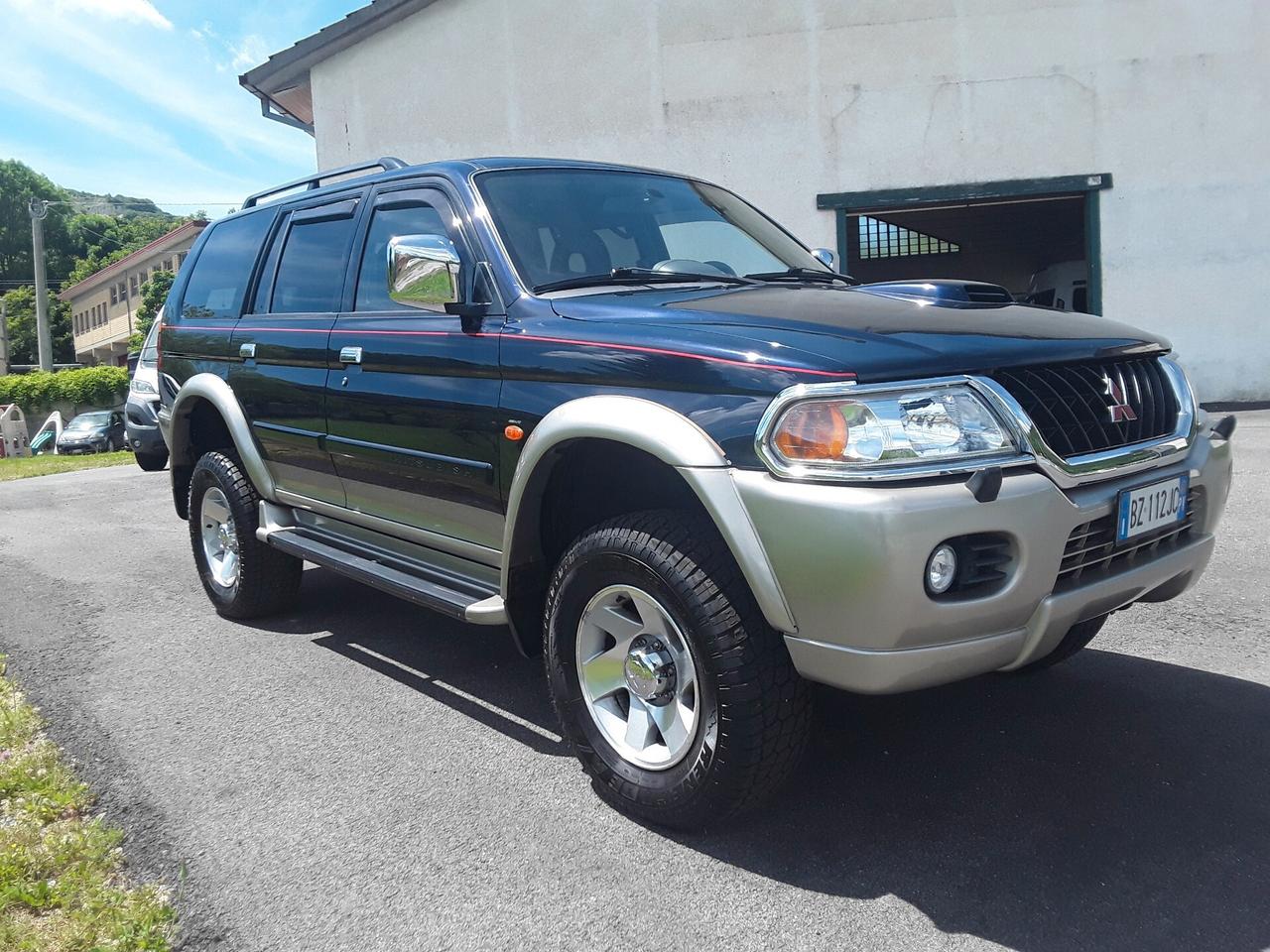 Mitsubishi Pajero Sport 2.5 TDI GLS Target