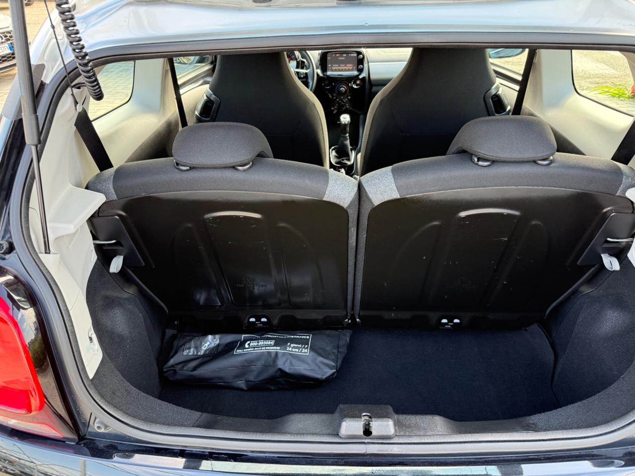 Citroen C1 PureTech 82 3 porte Shine