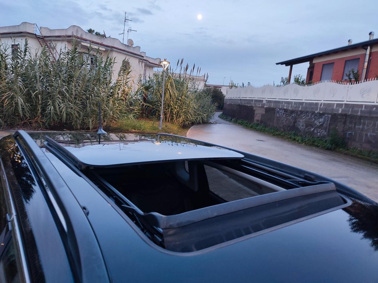 Jeep Compass 4X4 LIMITED TETTO APRIBILE 20 MJET 140CV AUTOMATIK