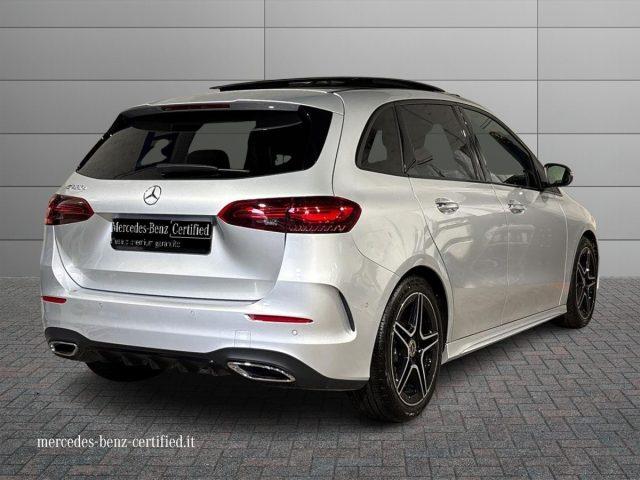MERCEDES-BENZ B 180 d Automatic Premium AMG Line