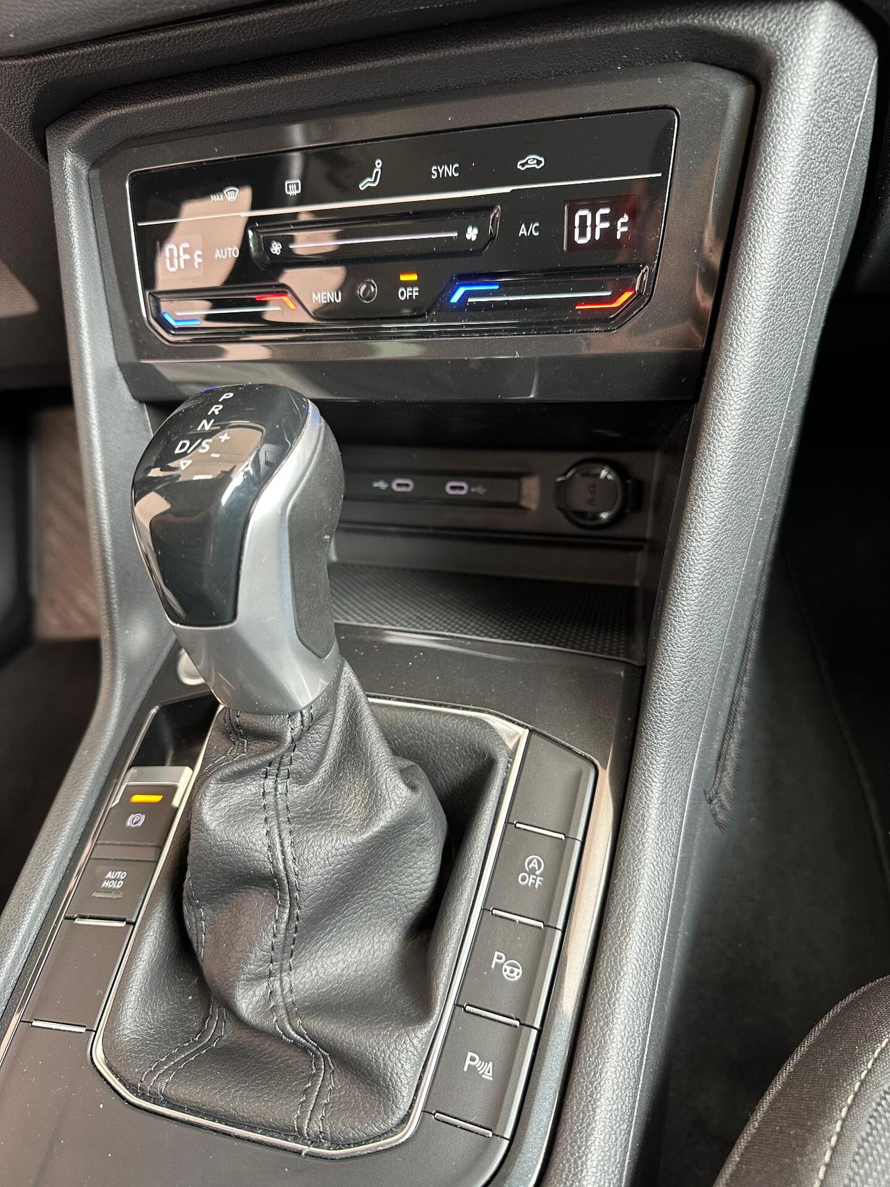 Volkswagen Tiguan 2.0 TDI 150 CV SCR DSG Elegance