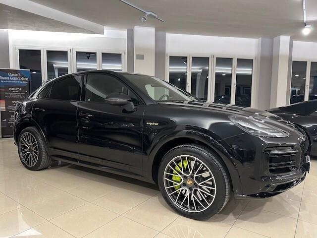 Porsche Cayenne Coupé 3.0 V6 E-Hybrid
