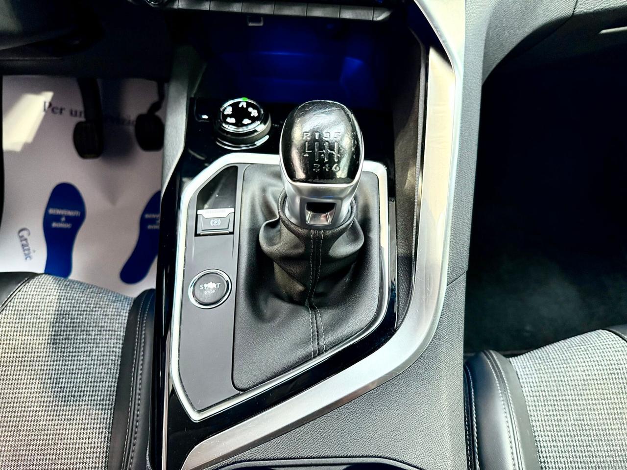 Peugeot 5008 BlueHDi 150 S&S Allure