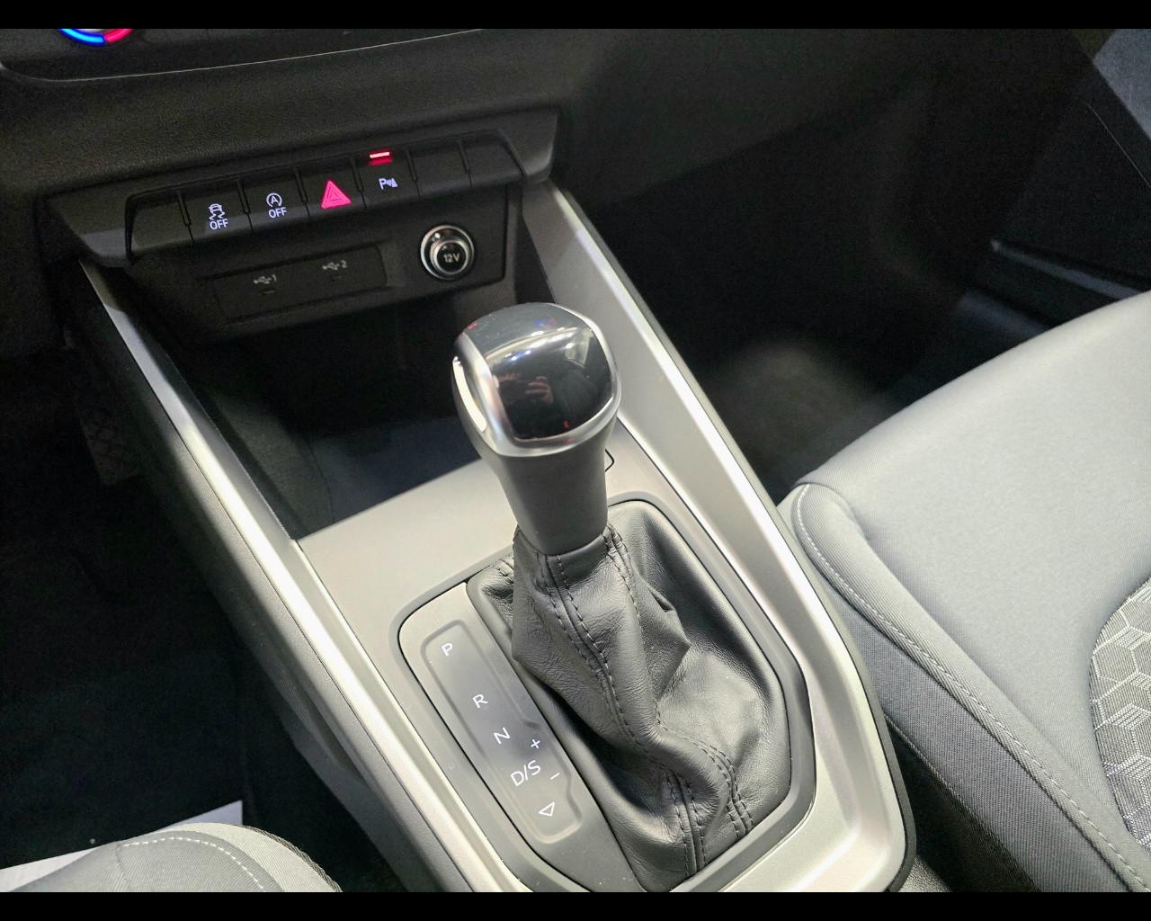 AUDI A1 SPORTBACK 35 TFSI S-TRONIC S-LINE EDITION