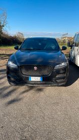 Jaguar F-Pace 2.0 D 180 CV AWD aut. Pure problemi motore