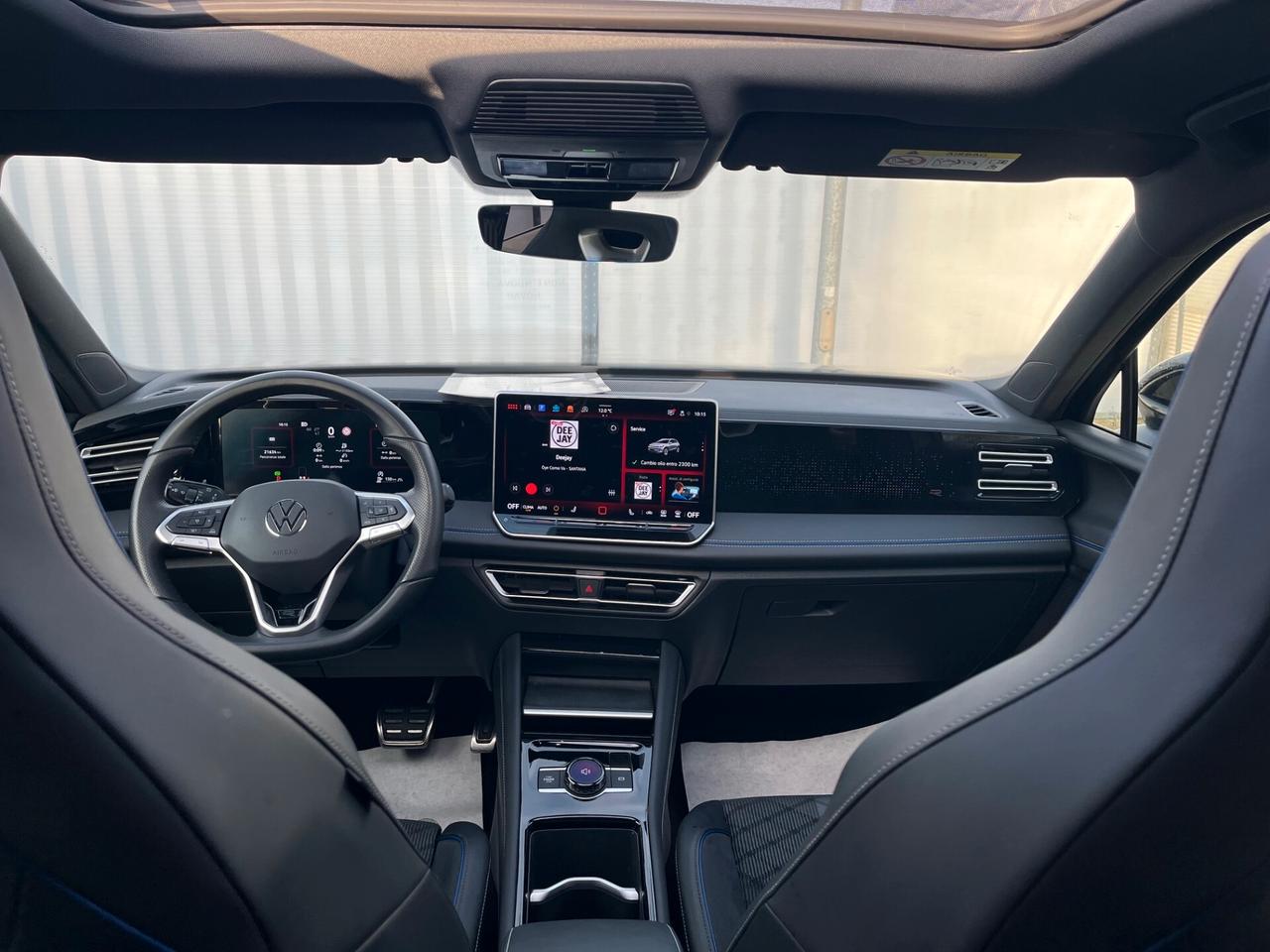 Volkswagen Tiguan 2.0 TDI 150 CV DSG R-Line Plus *TETTO APRIBILE*