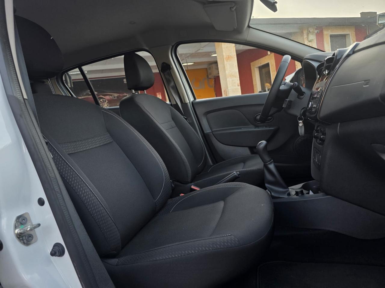 Dacia Sandero 1.0 SCe 12V 75CV Start&Stop Essential