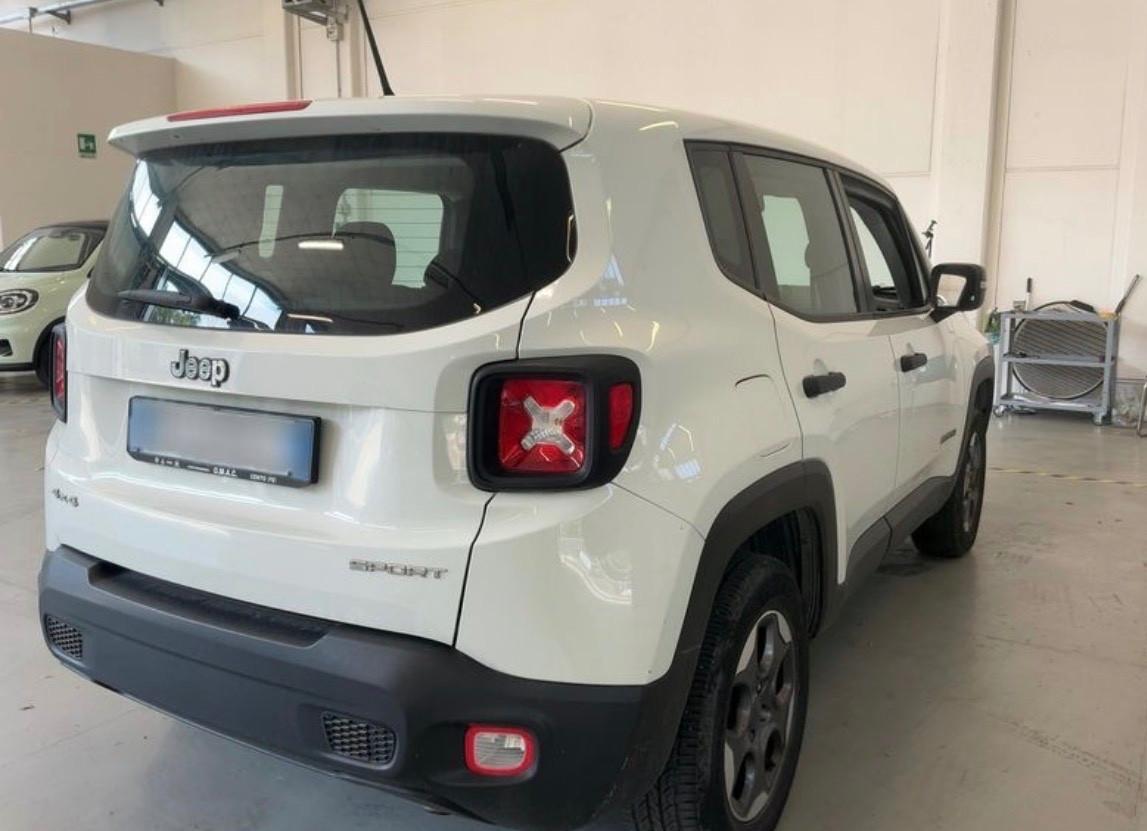 Jeep Renegade 2.0 Mjt 4WD Active Drive Sport