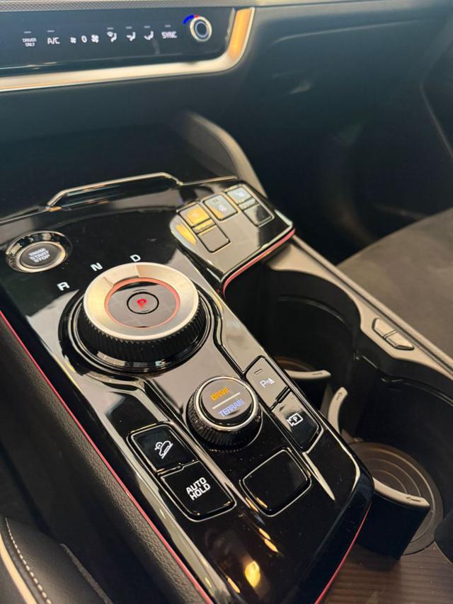 KIA Sportage 1.6 TGDi HEV AWD AT GT-line