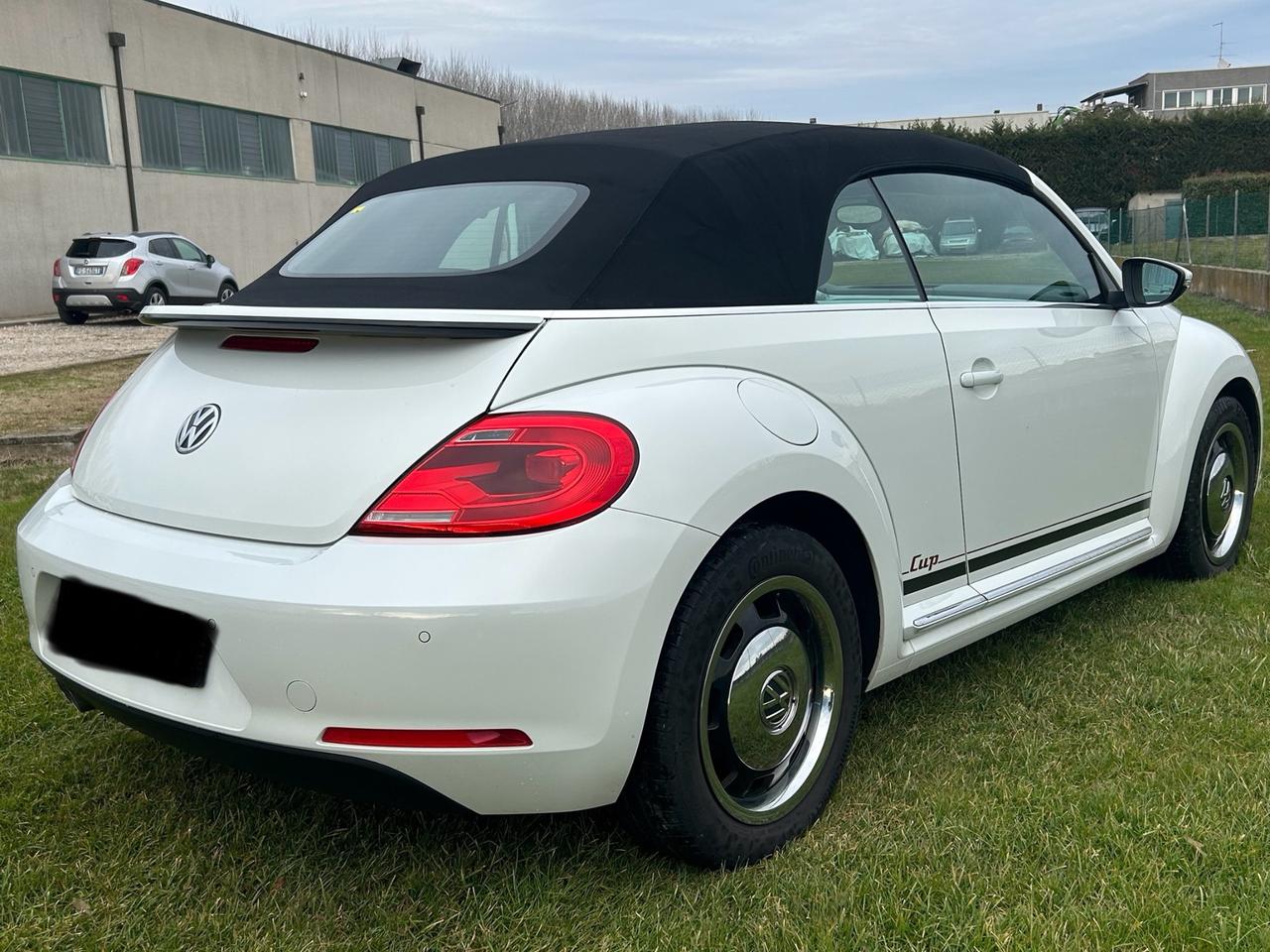 Volkswagen Maggiolino Cabrio 2.0 TDI Sport BlueMotion Technology