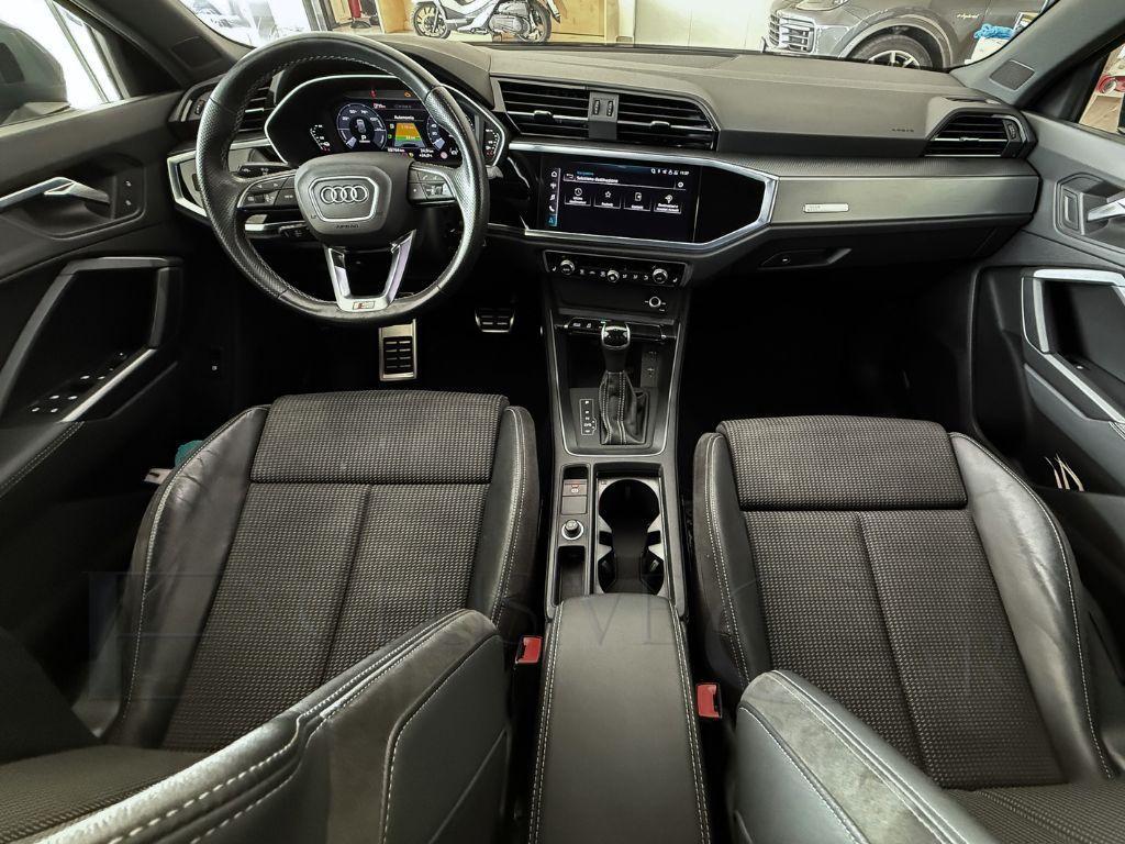 AUDI - Q3 - 45 TFSI E tronic S line edition