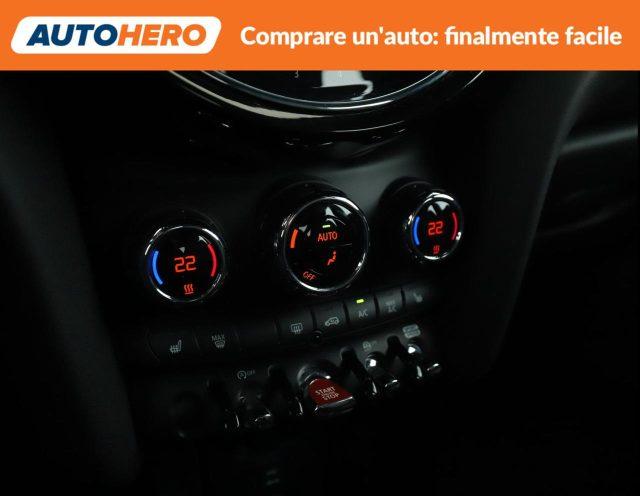 MINI Cooper 1.5 Cooper Essential 5 porte