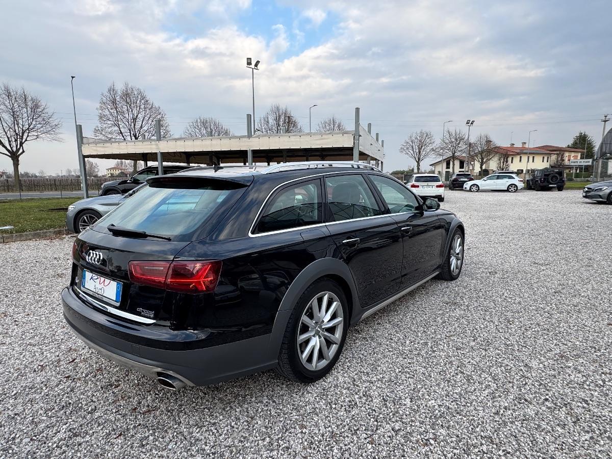AUDI - A6 Allroad - 3.0 TDI 218CV S tr. Bus. Plus