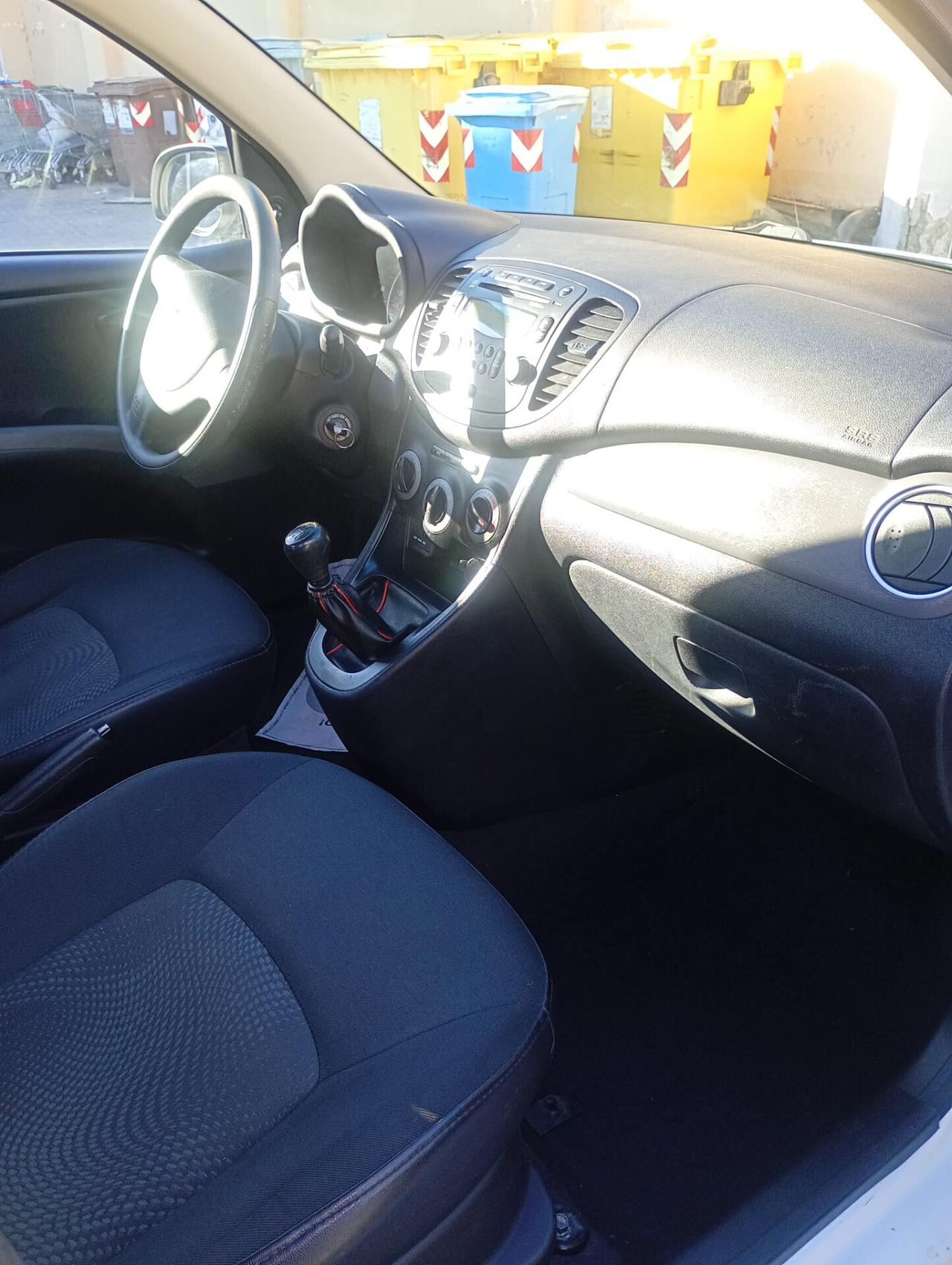 Hyundai i10 1.1 12V Fiorucci Soft Top