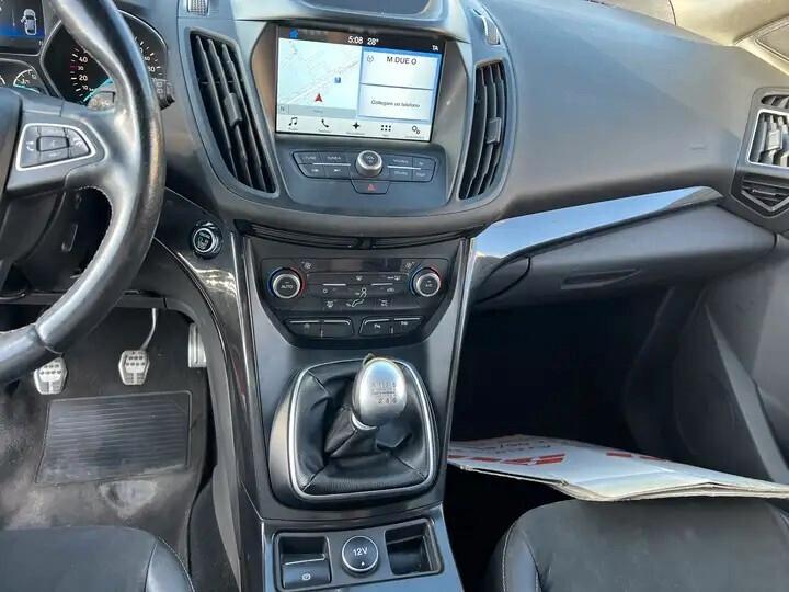 Ford Kuga 1.5 TDCI 120 CV S&S 2WD ST-Line