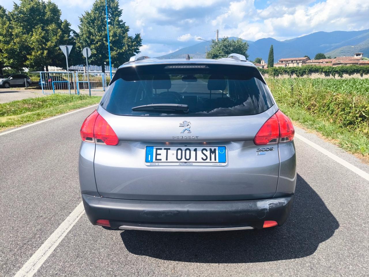 PEUGEOT 2008 1,6 HDI ALLURE- CAMBIO AUTOMATICO- KM 110000
