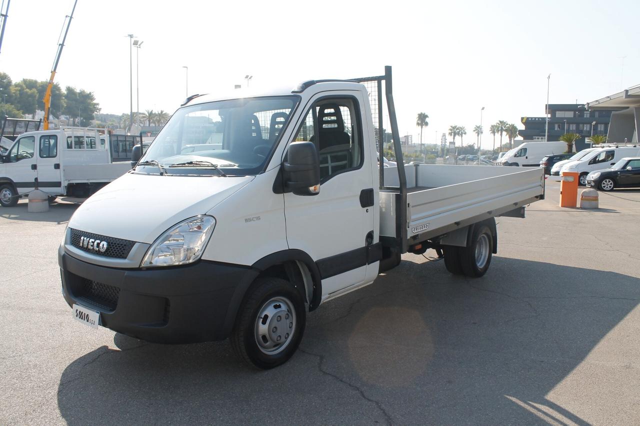 Iveco Daily 35C15 CASSONE FISSO DA 4.30 MT clima