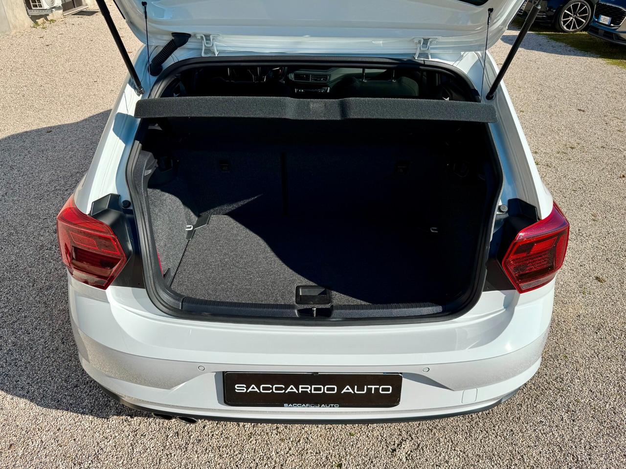 Volkswagen Polo GTI 2.0 TSI 200CV DSG | PREZZO PROMO